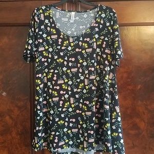 LuLaRoe Perfect Tee